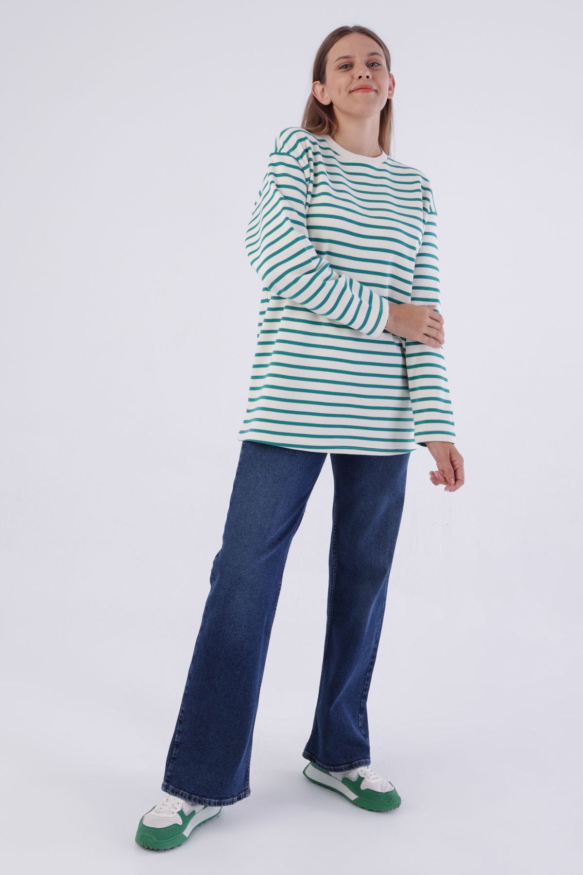 Ekru-Petrol-Çizgili Oversize Sweatshirt