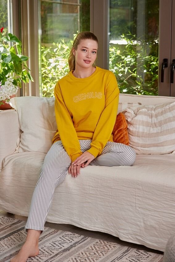 ZEYLAND Kadın Yazı Nakışlı Pijama Takım