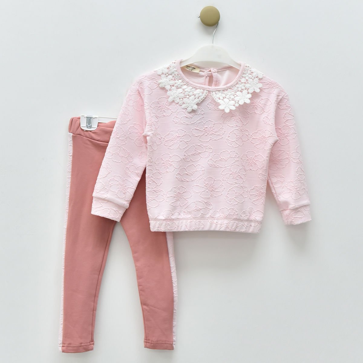 DAMLA BEBE KIZ 3-4-5-6 YAŞ DANTELLİ BRODELİ TAKIM